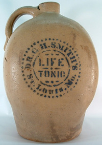 Click photo to see larger pic of Red Wing Stoneware